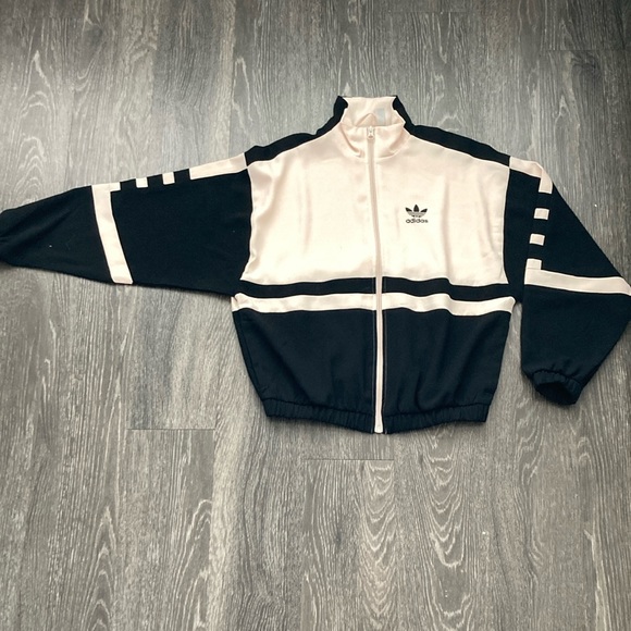 ADIDAS jacket - Picture 2 of 4